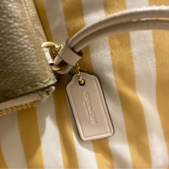 Coach double wristlet - used once - Picture 2 of 6